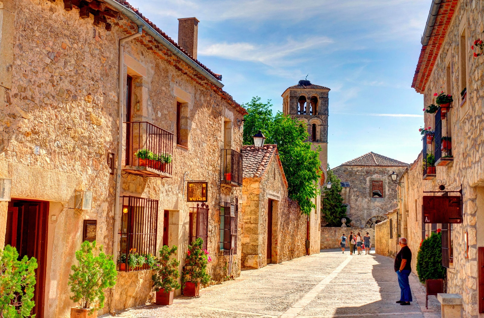 Pedraza: una escapada a la joya medieval de Segovia | Traveler