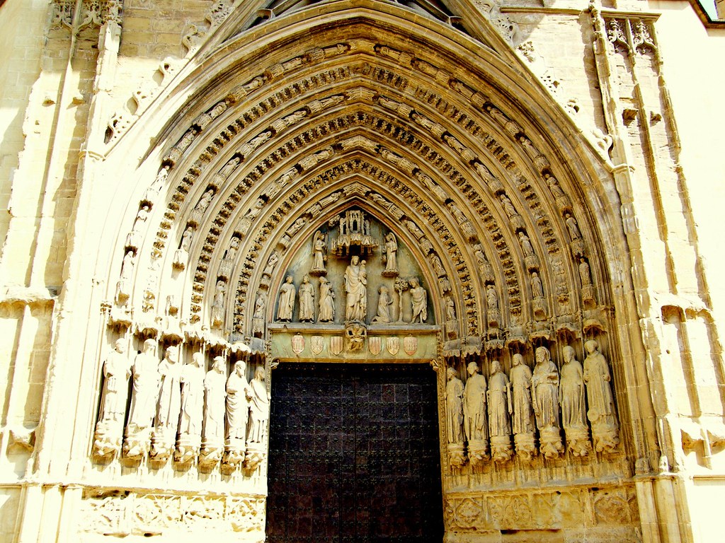 Huesca Catedral puerta gótica | Huesca Catedral puerta gótic… | Flickr