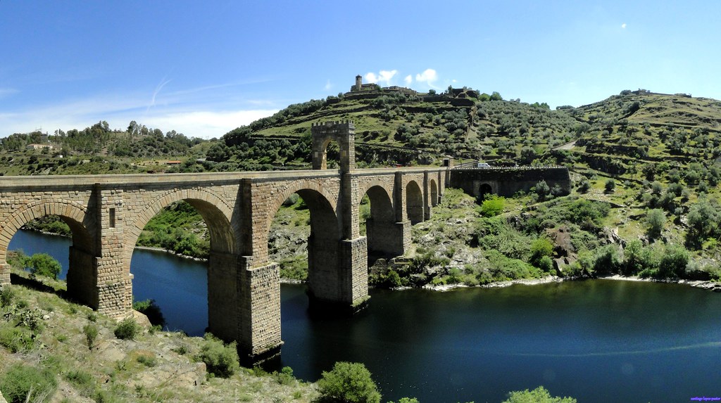 Alcántara | El puente de Alcántara es un puente romano en ar… | Flickr