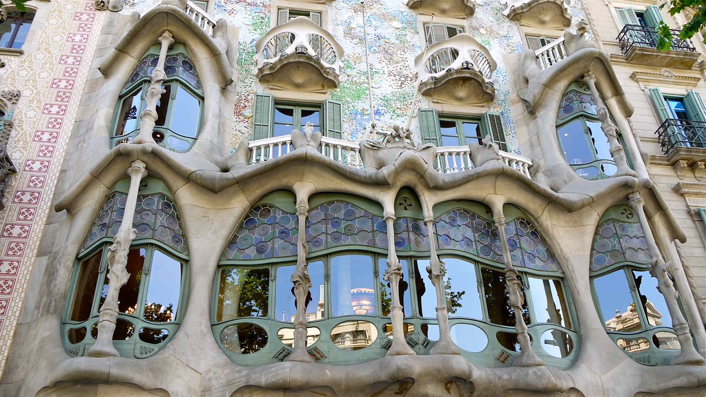 P1100920 Barcelone, Casa Batlló surnommée la Maison des … | Flickr
