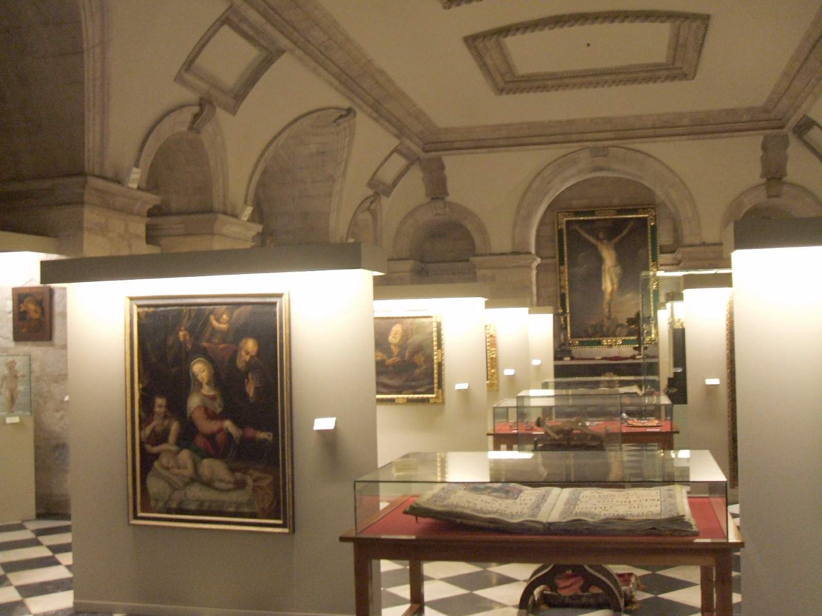 File:Jaén - Catedral, Museo (Sala Capitular, Sacristía y Antesacristía) 2.jpg - Wikimedia Commons