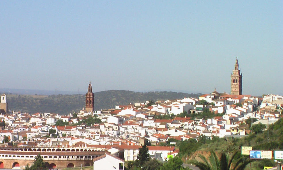 File:Jerez de los Caballeros Blick verkl.jpg - Wikimedia Commons