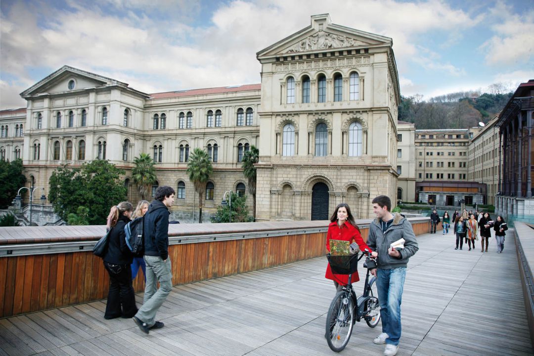 Deusto,entre las mejores universidades del mundo en impulso de sociedad  justa | Actualidad | Cadena SER