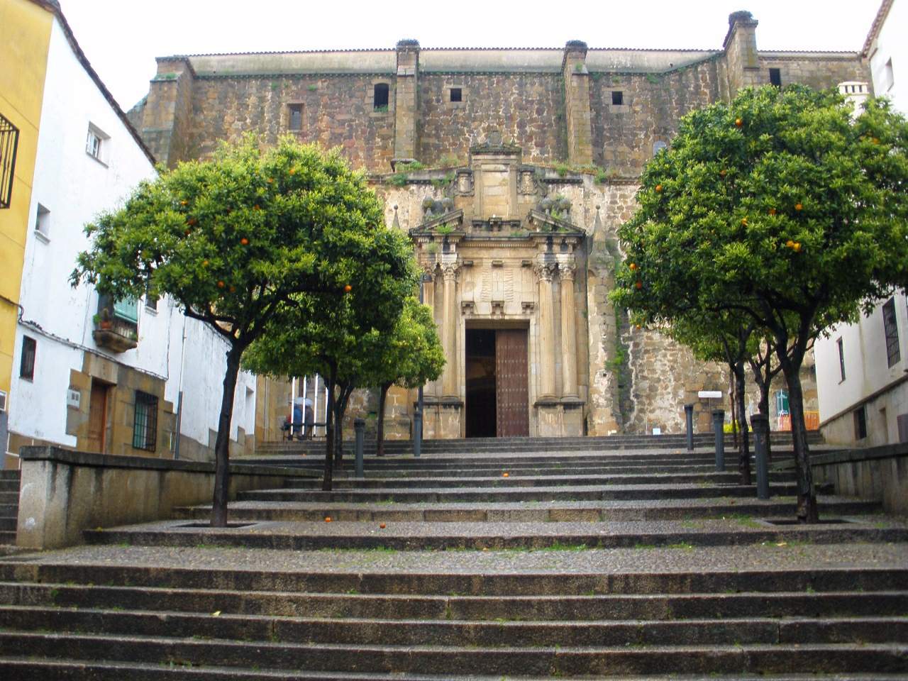 File:Plasencia - Convento de San Vicente Ferrer, Iglesia de Santo Domingo 3.jpg - Wikimedia Commons