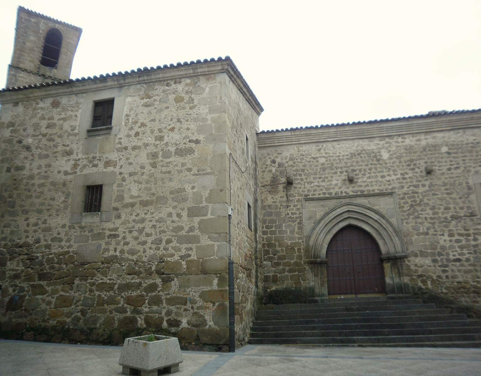 File:Plasencia - Iglesia de San Martin 04.jpg - Wikimedia Commons