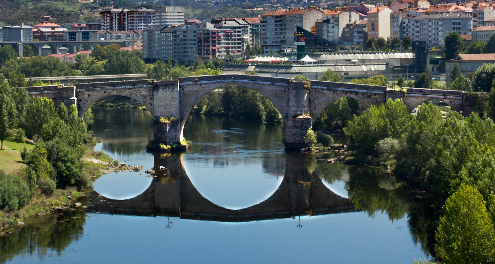 Puente Viejo - Turismo de Ourense